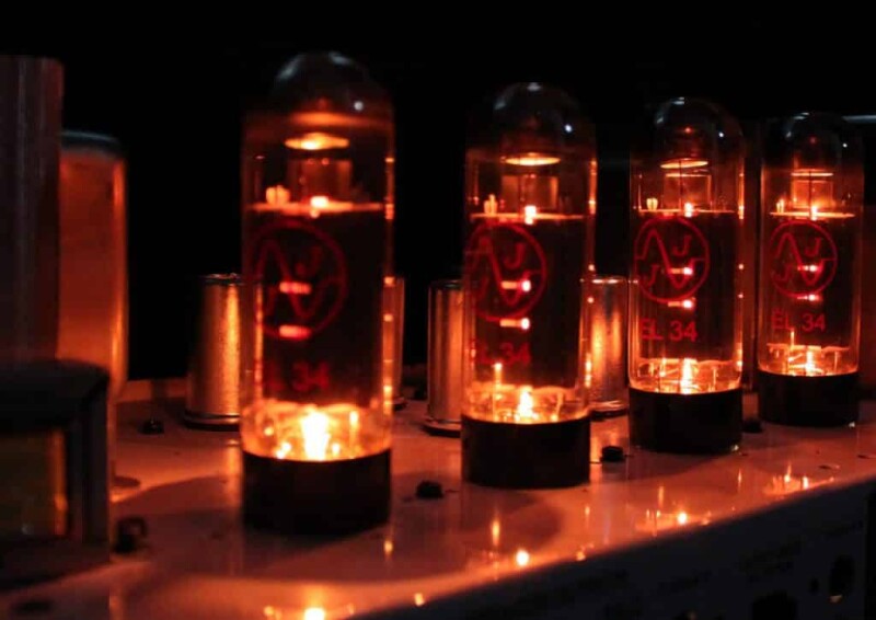 guitar-amplifier-tubes-1024x724